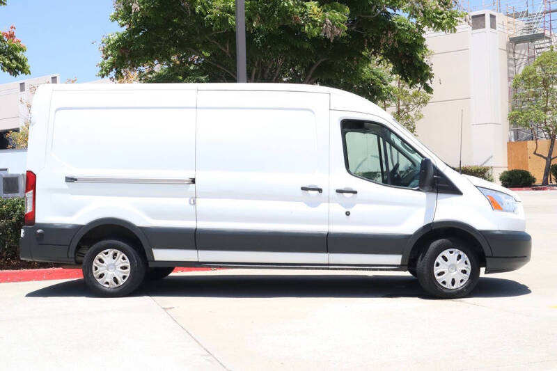 ford transit van 2017 1FTBW2CM6HKA71883 image ford transit van 2017 1FTBW2CM6HKA71883 image